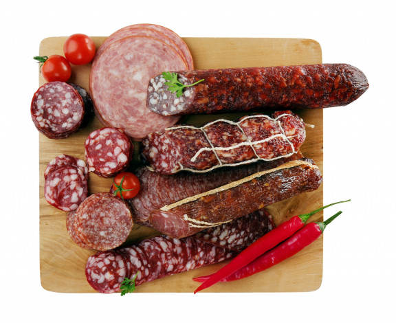 Обои картинки фото еда, колбасные изделия, копчености, помидоры, колбаса, перец, томаты