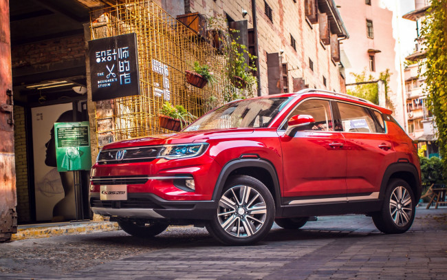 Обои картинки фото 2020 changan cs35 plus, автомобили, changan, cs35, plus, 2020, экстерьер, кроссовер, новый, красный, китайские