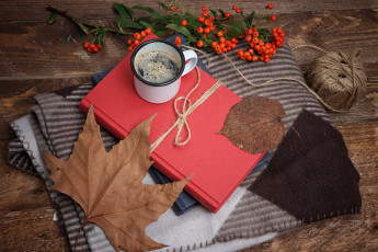 Картинка еда кофе +кофейные+зёрна шпагат рябина листья тетрадь