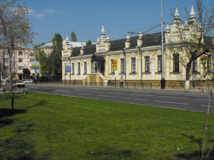 Картинка города улицы площади набережные