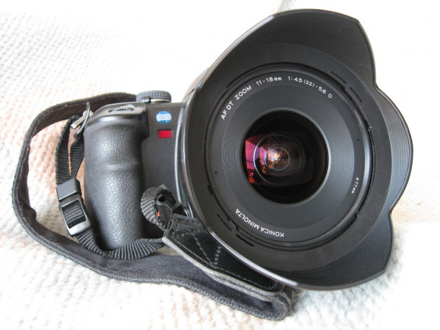 Обои картинки фото бренды, konica, minolta