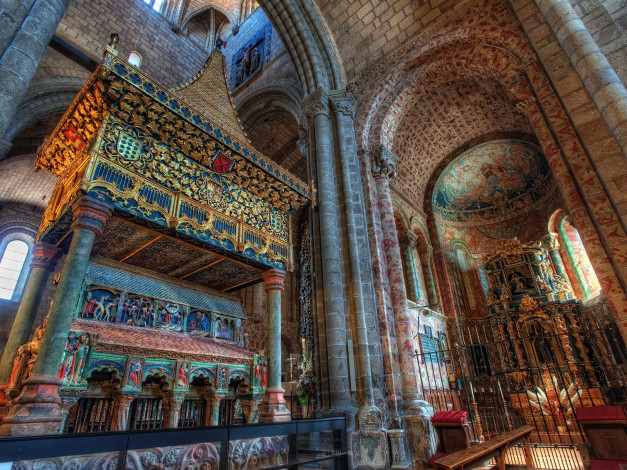 Обои картинки фото интерьер, убранство, роспись, храма