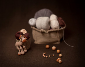 Картинка разное ремесла поделки рукоделие пряжа бусинки игрушка мулине нитки