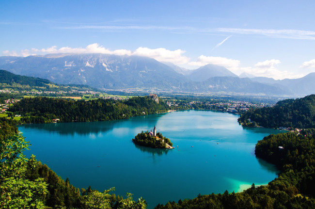 Обои картинки фото города, блед, словения, пезаж, остров, озеро, церковь