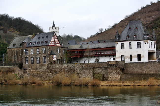 Обои картинки фото замок, gondorf, германия, города, дворцы, замки, крепости, 