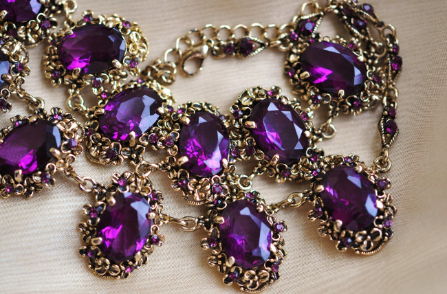 Обои картинки фото разное, украшения,  аксессуары,  веера, камни