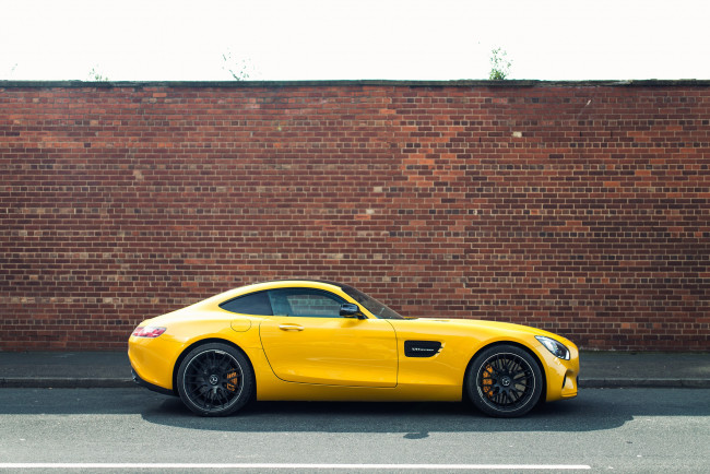 Обои картинки фото автомобили, mercedes-benz, gt, s, uk-spec, mercedes-amg, c190, 2015г, желтый