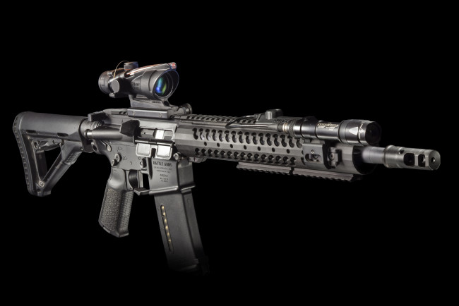 Обои картинки фото оружие, автоматы, фонарик, карабин, штурмовая, винтовка, m4