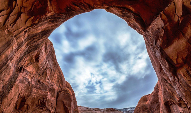 Обои картинки фото природа, горы, облака, небо, арка, скалы