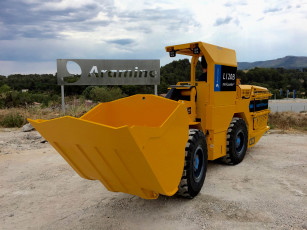 Картинка техника фронтальные+погрузчики aramine