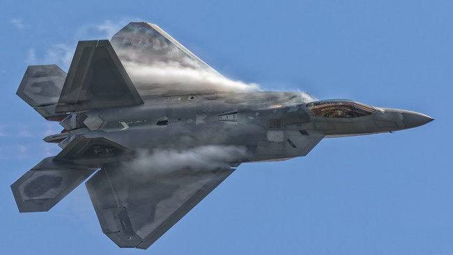 Обои картинки фото lockheed martin f22a, авиация, боевые самолёты, ввс