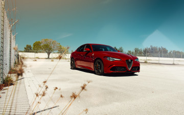 Картинка автомобили alfa+romeo red quadrifoglio giulia