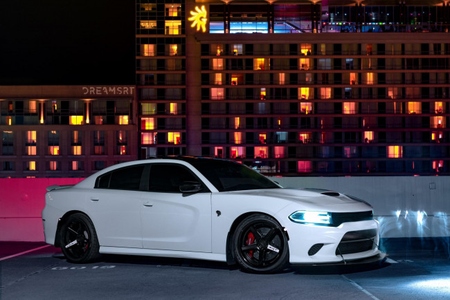 Обои картинки фото автомобили, dodge, charger, night, srt, hellcat