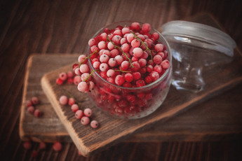 Картинка еда смородина банка ягоды красная замороженная