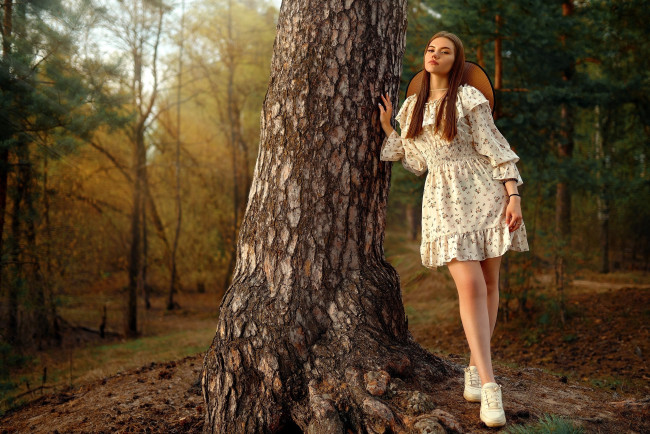 Обои картинки фото девушки, - брюнетки,  шатенки, девушка, позирует