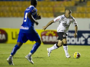 обоя ronaldo, спорт, футбол, роналдо, r9, corinthians, коринтианс, бразилец, brazil, бразилия, футболист, форвард, матч