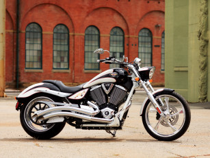 Картинка 2011 victory мотоциклы