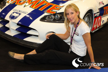 Картинка автомобили авто девушками