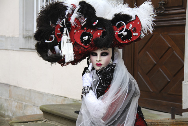 Обои картинки фото разное, маски, карнавальные, костюмы, карнавал, венеция