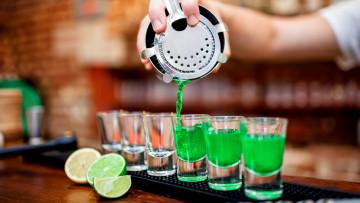 Картинка еда напитки лайм изумрудный напиток лимон