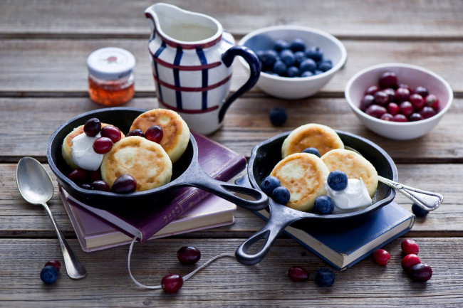 Обои картинки фото еда, блины,  оладьи, снедь