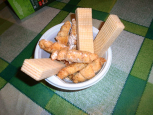 Картинка еда пирожные +кексы +печенье вафли