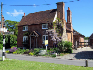 Картинка города -+здания +дома коттедж