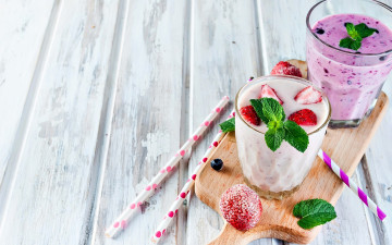 Картинка еда напитки +коктейль ягодный коктейль