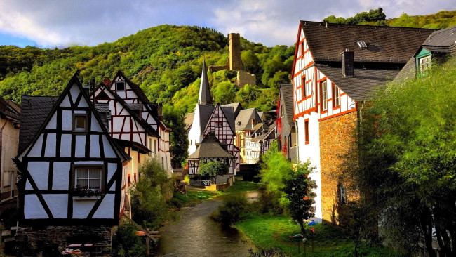 Обои картинки фото рейнланд-пфальц, города, - здания,  дома, дома, горы
