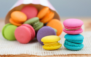 Картинка еда макаруны лакомство печенье ассорти