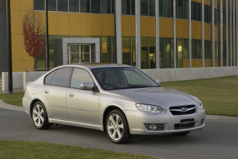 Картинка автомобили subaru liberty