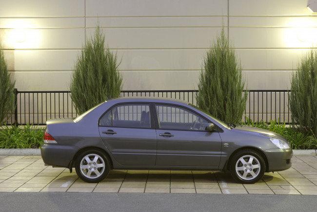 Обои картинки фото автомобили, mitsubishi, lancer, au-spec, ls