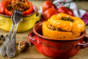 Картинка еда вторые+блюда перец горшочек начинка