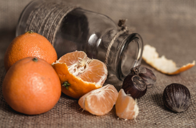 Обои картинки фото еда, цитрусы, мандарин, цитрус, банка