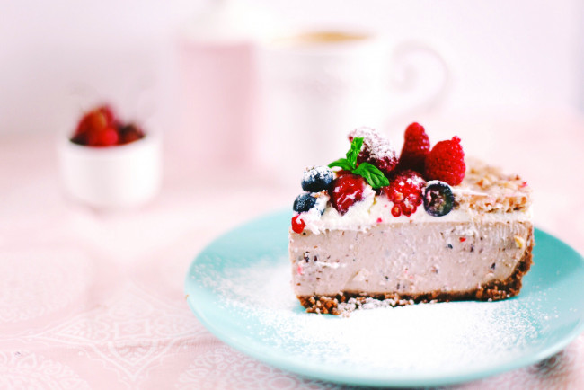 Обои картинки фото еда, торты, вкусно, ягоды, тортик