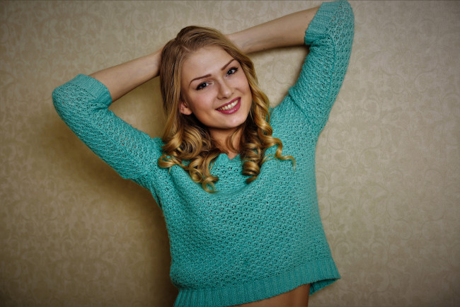 Обои картинки фото lucy heart, девушки, модель, девушка, lucy, heart