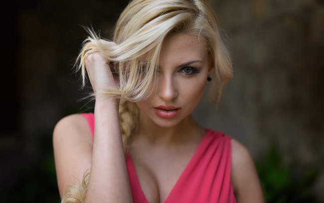 Обои картинки фото montse roura, девушки, девушка, красивая, супер, секси, няша, нежная, классная, модница, лапочка, мадам