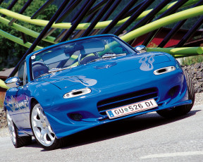 Картинка автомобили mazda