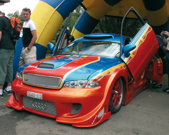 Обои картинки фото автомобили, выставки, уличные, фото