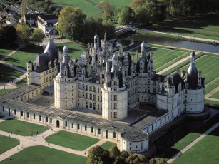 Картинка города замки луары франция