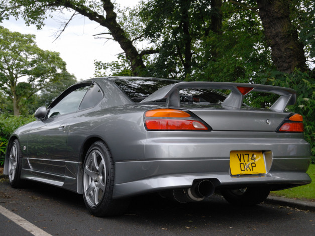 Обои картинки фото автомобили, nissan, datsun