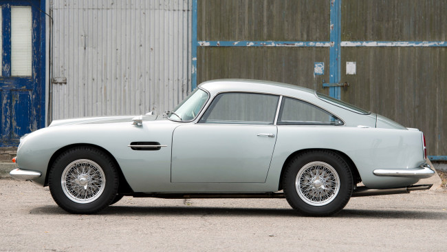 Обои картинки фото aston, martin, bd4, автомобили, ltd, элитные, великобритания