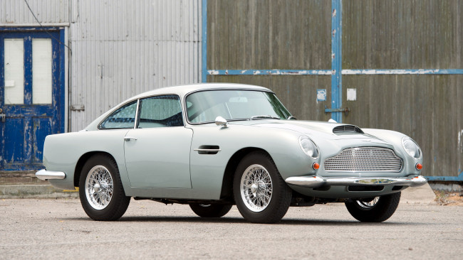 Обои картинки фото aston, martin, bd4, автомобили, ltd, элитные, великобритания