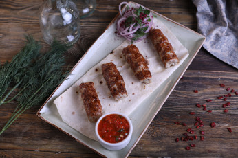 Картинка еда мясные+блюда котлетки соус кетчуп зелень