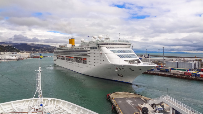 Обои картинки фото costa victoria, корабли, лайнеры, круиз, лайнер