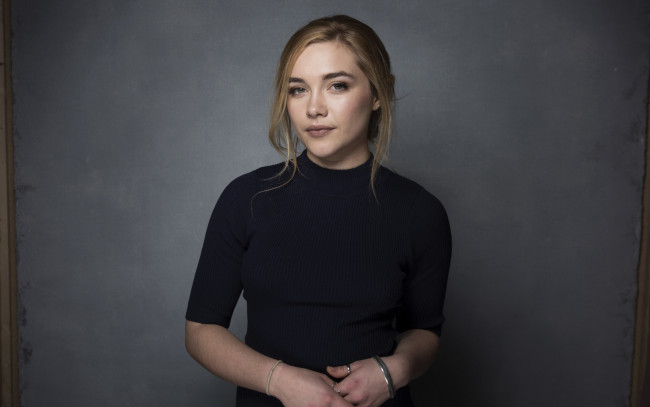 Обои картинки фото девушки, -unsort , блондинки,  светловолосые, florence, pugh, актриса, блондинка, свитер