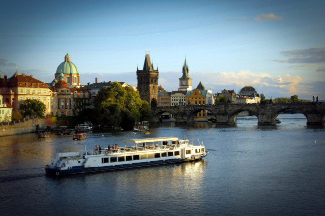 Обои картинки фото города, прага , Чехия, карлов, мост, влтава