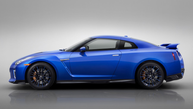 Обои картинки фото nissan gt-r 50th anniversary 2020 , us, автомобили, nissan, datsun, gtr, 50th, anniversary, 2020, крутой, легендарный, японский, автомобиль, славиться, тем, что, его, берут, для, тюнинга, дрифта, дрэг, рейсинга, и, много, ещё, чего