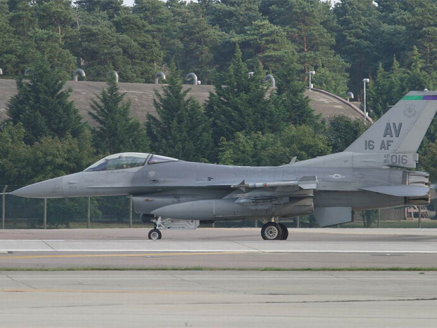 Обои картинки фото авиация, боевые, самолёты