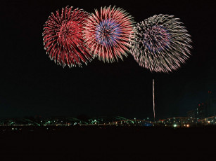 Картинка разное салюты фейерверки